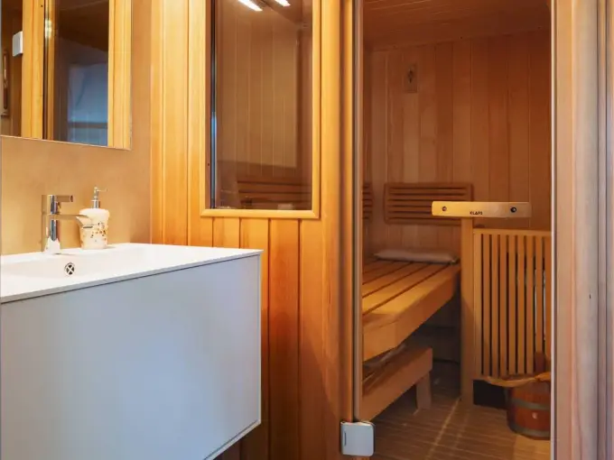 Sauna w łazience - Czy to legalne? Sprawdź warunki!